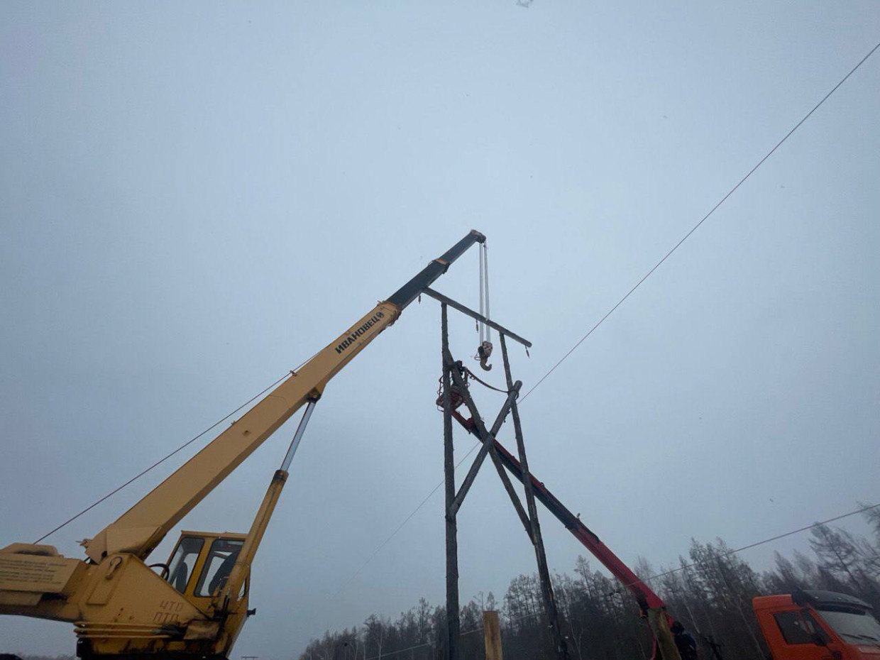 Энергетики полностью восстановили электроснабжение населенных пунктов Амгинского улуса