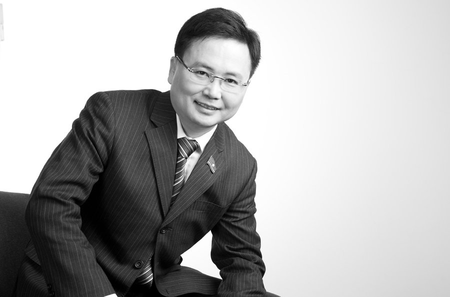 ОДИН  В  ПОЛЕ  -  ВОИН