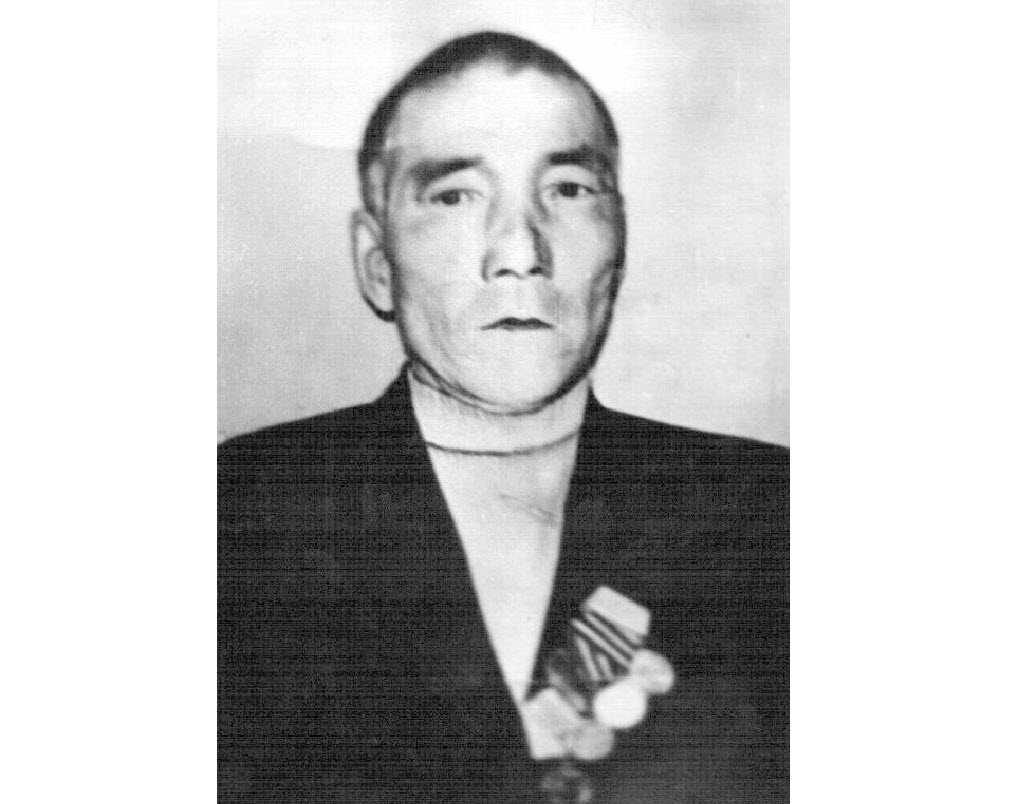 Фронтовик Василий из рода Хамаа. Дважды вернувшийся живым