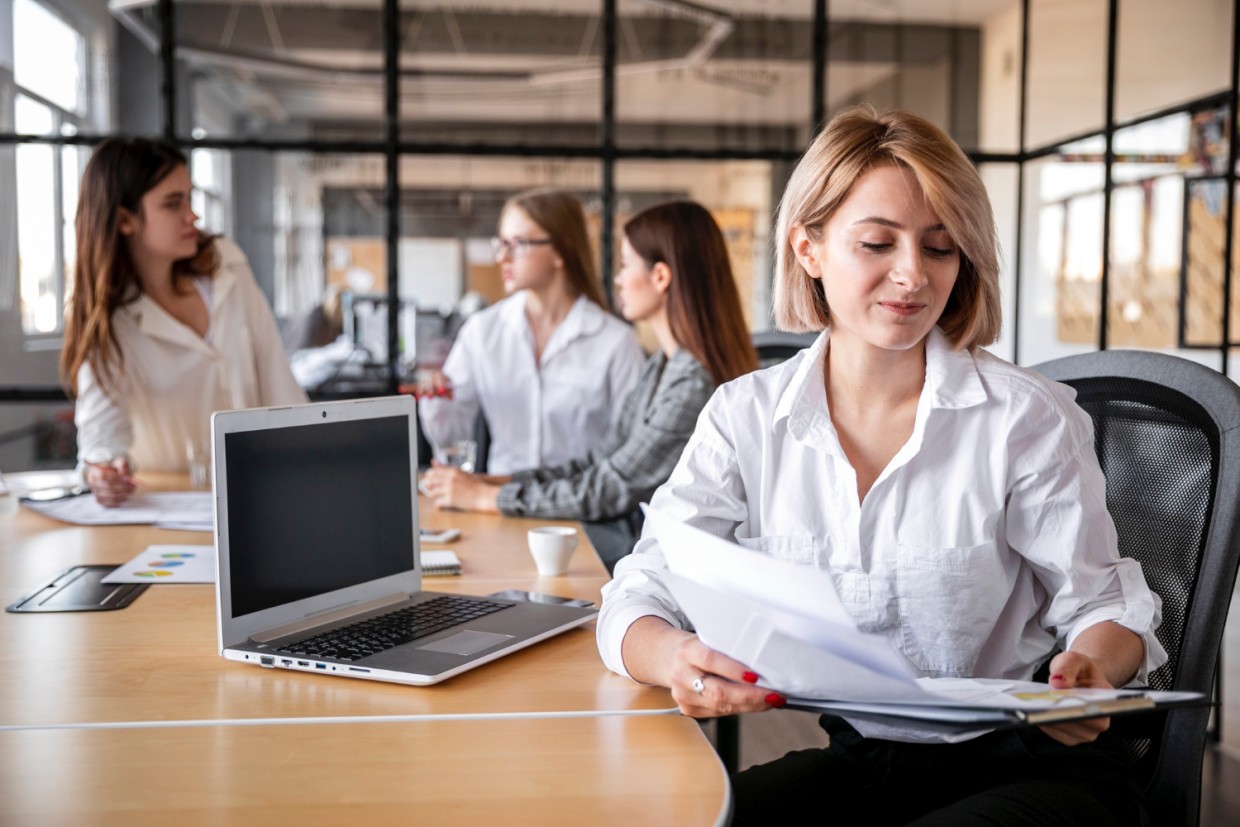 Работа не волк, а целая стая: вот, какой поворот карьеры ждет 1 знак Зодиака — уже со 2 ноября ждите весточку от звезд