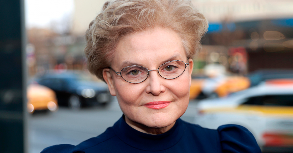 Пока вы смеетесь, она молодеет: вот, что ест Елена Малышева уже 25 лет — такая дисциплина просто невероятна