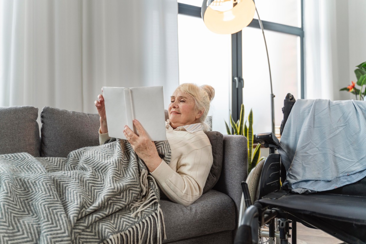 Редко, но метко: гениальный лайфхак для тех, кто не любит убираться, а вот чистоту ценит — 5 советов от старшего поколения