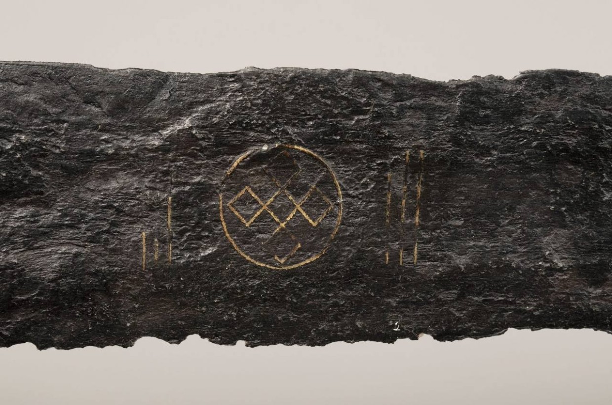 Якутский оберег на 1000-летнем мече из Нидерландов