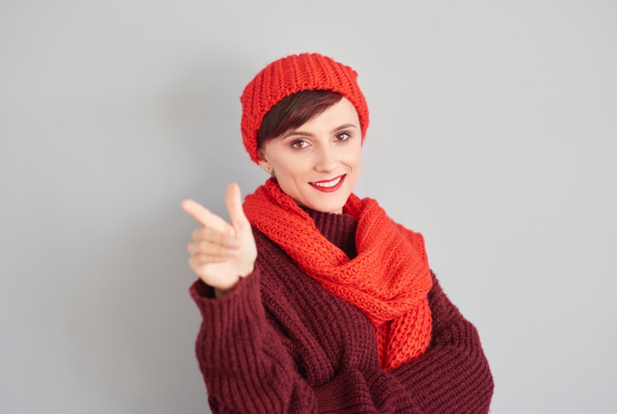 Шапочку наденьте: утепляемся красиво и головной убор на забываем — модные шапочные тренды на зиму 2026