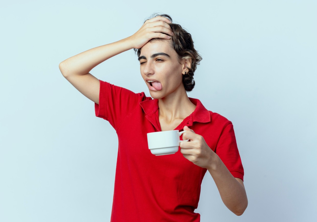 Утро начинается не с кофе: после американо вы все равно зеваете и тупите — попробуйте альтернативу полезнее, привыкания не вызывает