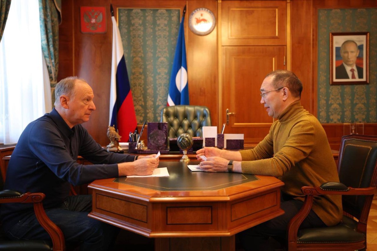Айсен Николаев рассказал, что обсудили с помощником президента Патрушевым