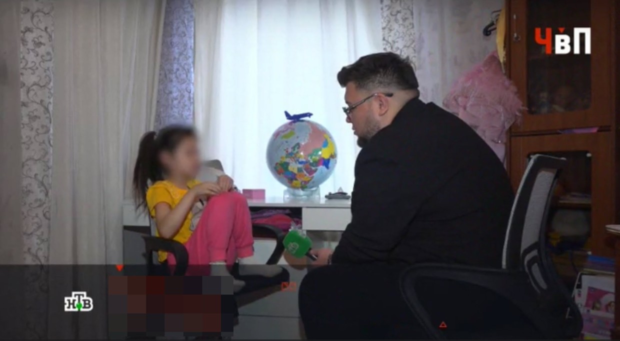 "Мама сказала, чтобы я сказала полиции, что папа меня трогал". Журналисты НТВ выпустили сюжет о якутянине, обвиняемом в педофилии