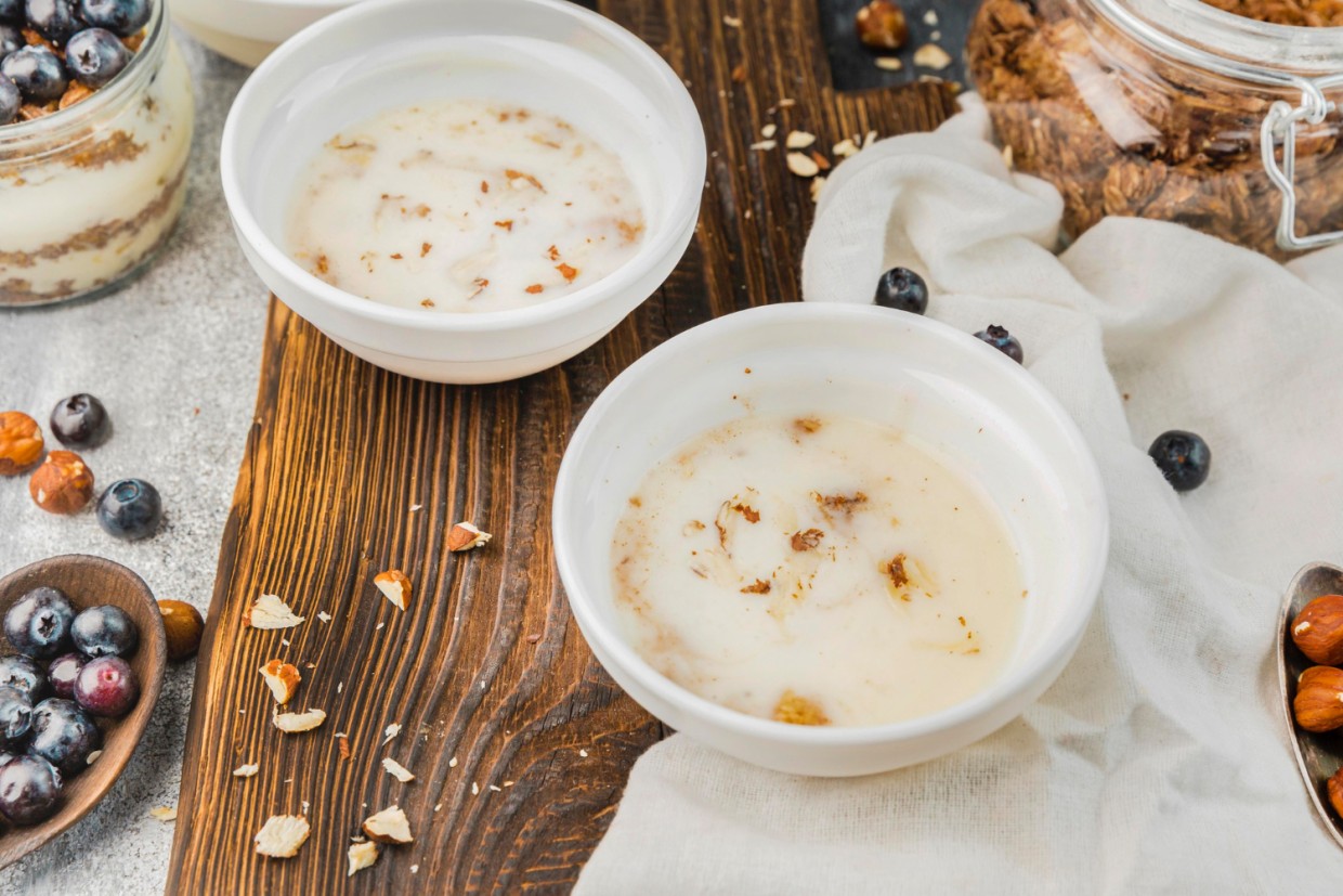 Каша, как из детства: манка без комочков получается легко и просто — вот 100% рецепт, который вам понравится