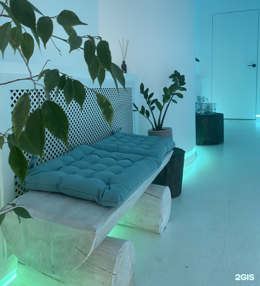 После скандала в массажном салоне «Салгын» выбрали нового управляющего