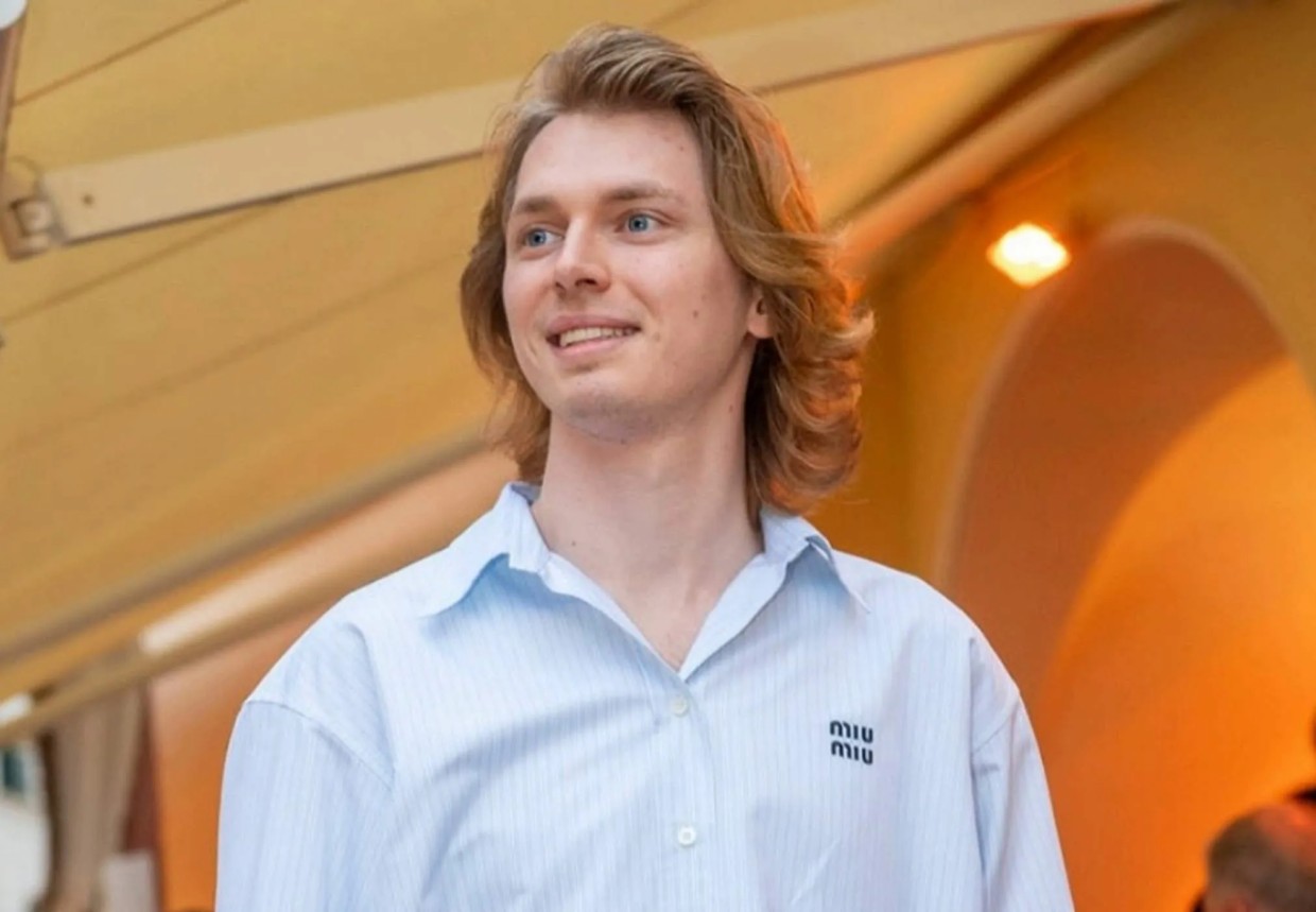 Ангел против семьи: младший сын Орбакайте отвернулся от матери и бабушки — у этого парня свой путь