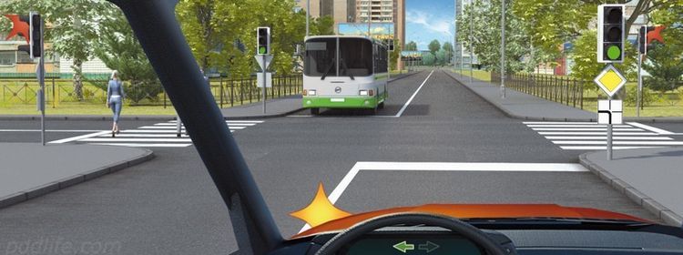 99% водителей ошибаются: кому уступить при повороте налево на зелёный — ПДД против вседозволенности