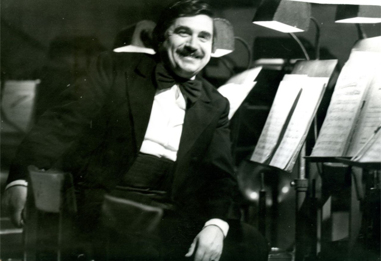 К 80-летию дирижера Николая Кисленко. Воспоминания о театральной жизни в Якутии глазами дочери