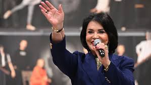 Дорого, богато — заглянем в гости к Надежде Бабкиной, артистка та еще сорока