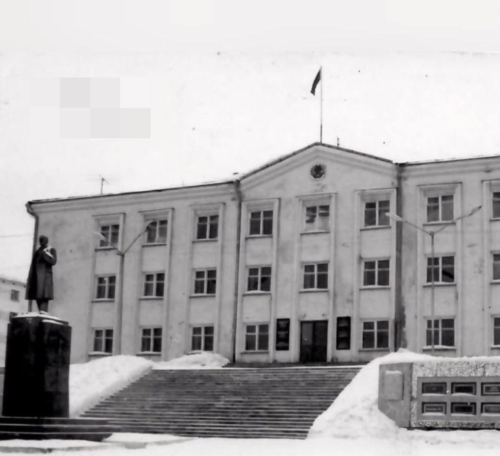 Как «пятидесятники» захватили здание Алданской администрации и потребовали своего расстрела