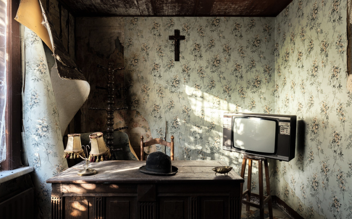 Симфония ароматов — что делать, если в квартире воняет старостью и смертью, а обижать старика не хочется