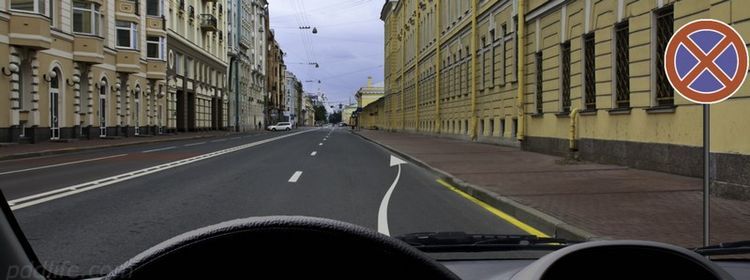 А ПДД-то изменились: можно ли здесь остановиться — на экзамене ошибаются 82%