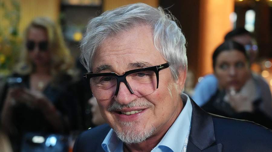 Микромир Диброва — всего да понемногу, но ему так комфортно... Как живет телеведущий?