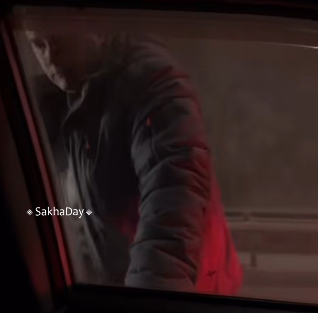 В Якутске неизвестный напал с пистолетом на девушку