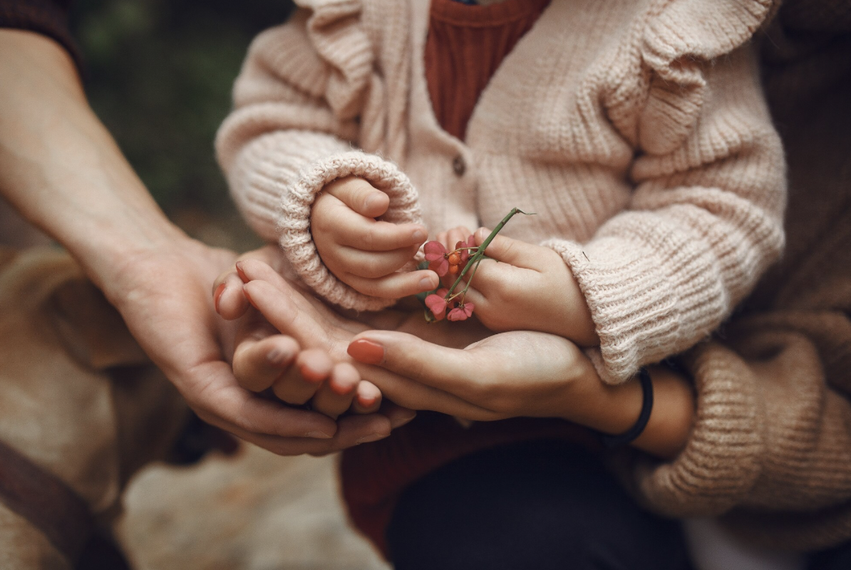 Любовь на пороге: космический Амур уже поджидает 1 знак Зодиака — в середине декабря счастье ждет и семейных, и одиночек
