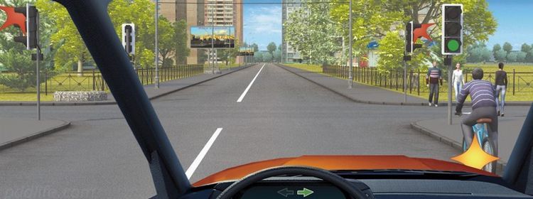 Сложный вопрос по ПДД: кому уступить при повороте направо — ошибаются 83% опытных водителей