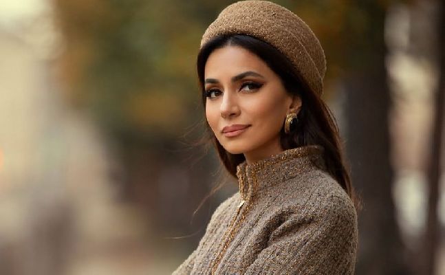 Только тяжелый люкс — как выглядит роскошный особняк певицы Зары, осторожно, можно ослепнуть