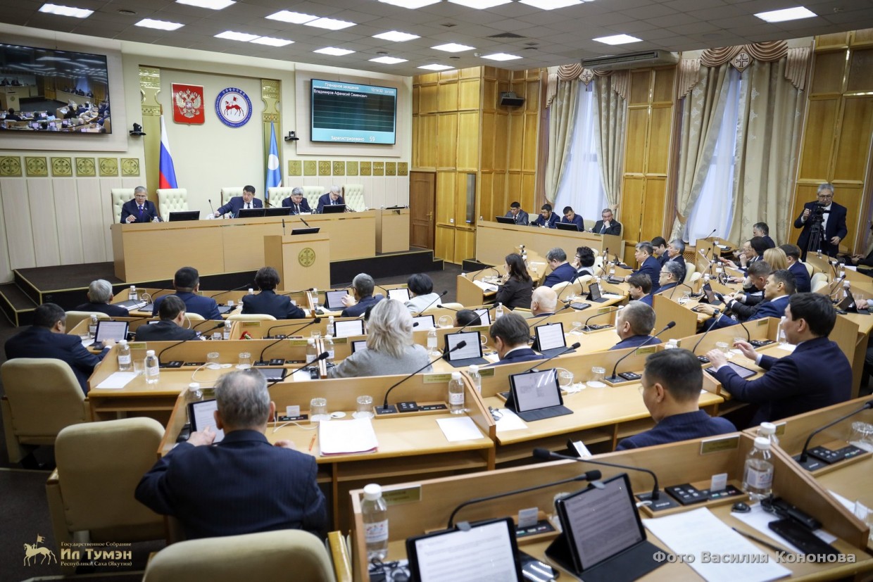 В Якутии приняли региональный закон о местном самоуправлении