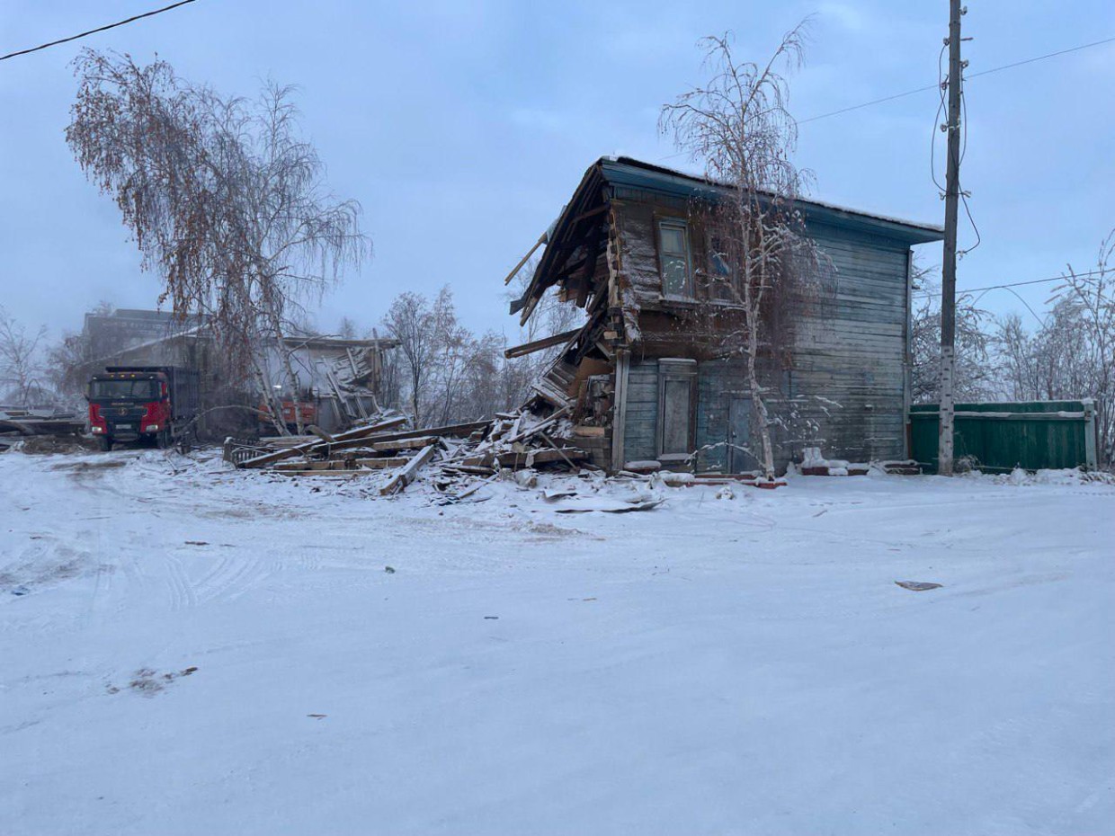 Фотофакт: завершается снос дома 4 на улице Гагарина