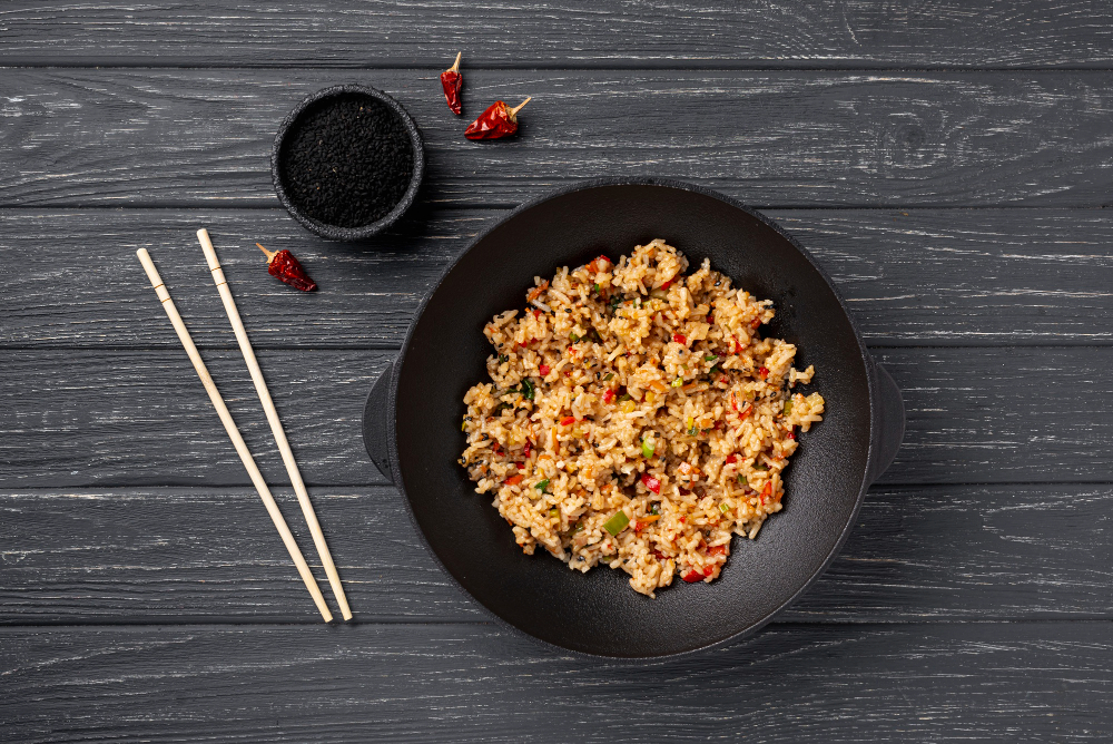 Рис на гарнир: два простых и самых вкусных рецепта — готовим вкуснятину даже из самого дешманского риса за 20 минут