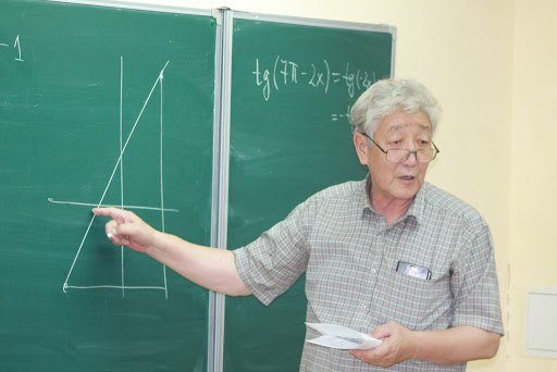 «Способность к математике проявляется у детей в разное время», - якутский учитель Илья Кысылбаиков