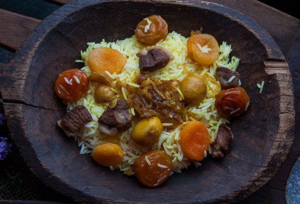 Плов по рецепту деда за 15 минут: за уши не оттянешь — ужин по-дербентски подойдёт на каждый день