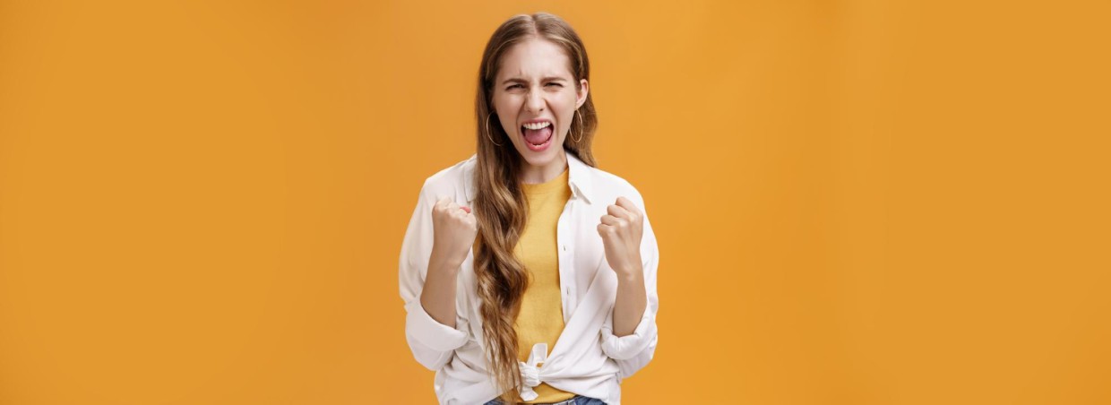 Звезды обещают мощный карьерный взлёт — к 2 знакам Зодиака 10 января придёт большой успех