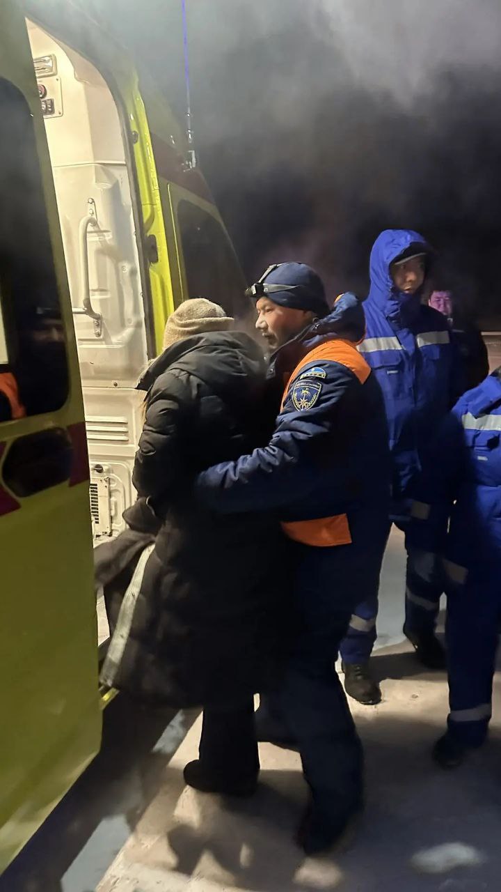 Спасатели нашли потерявшихся людей недалеко от Якутска