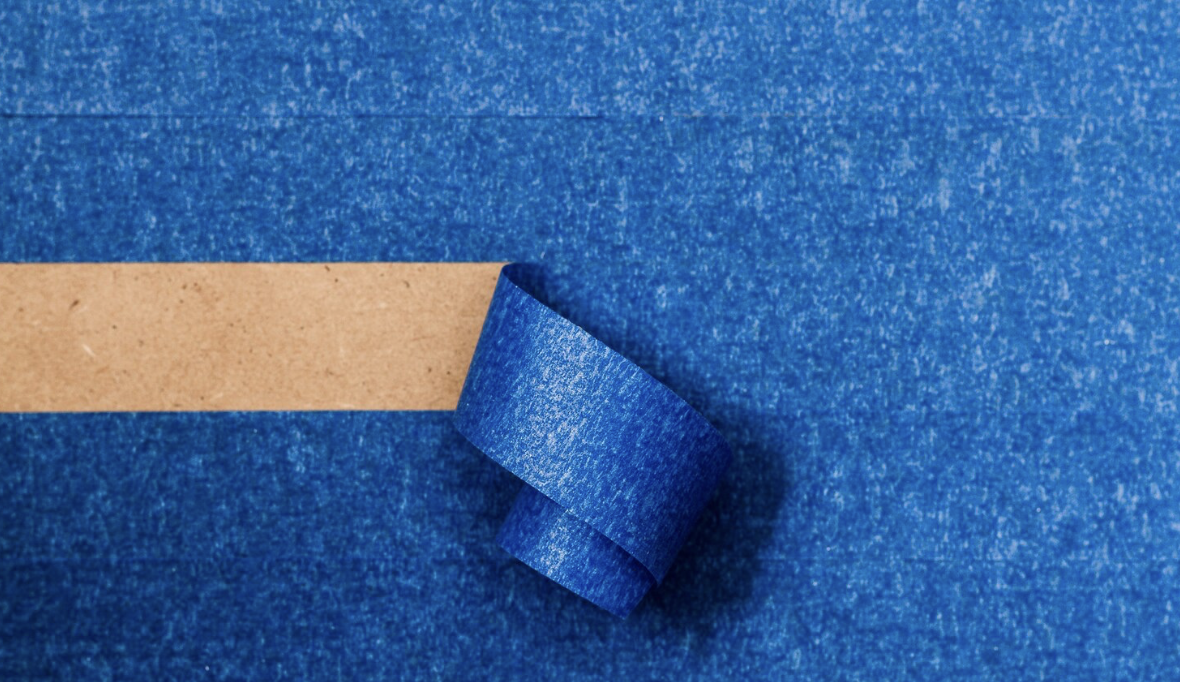 Цвет настроения синий — почему изолента именно такая, а не другая, ответ спрятался в СССР