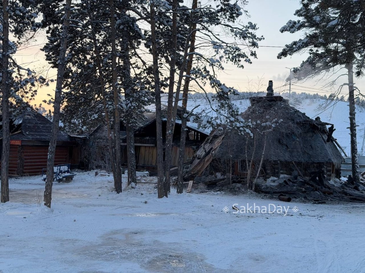 Усадьба Атласовых не пострадала от огня
