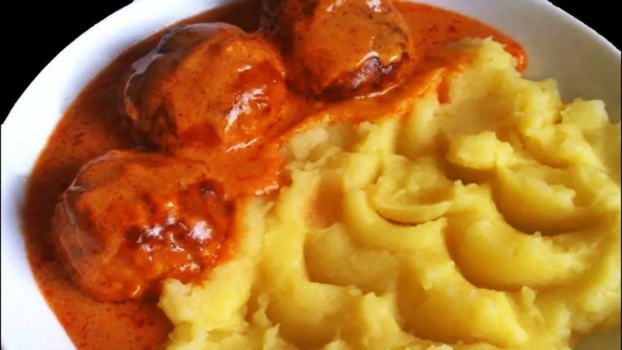 Та самая подлива из СССР: секрет идеального соуса для котлет без комочков — рецепт Натальи Калниной за 5 минут