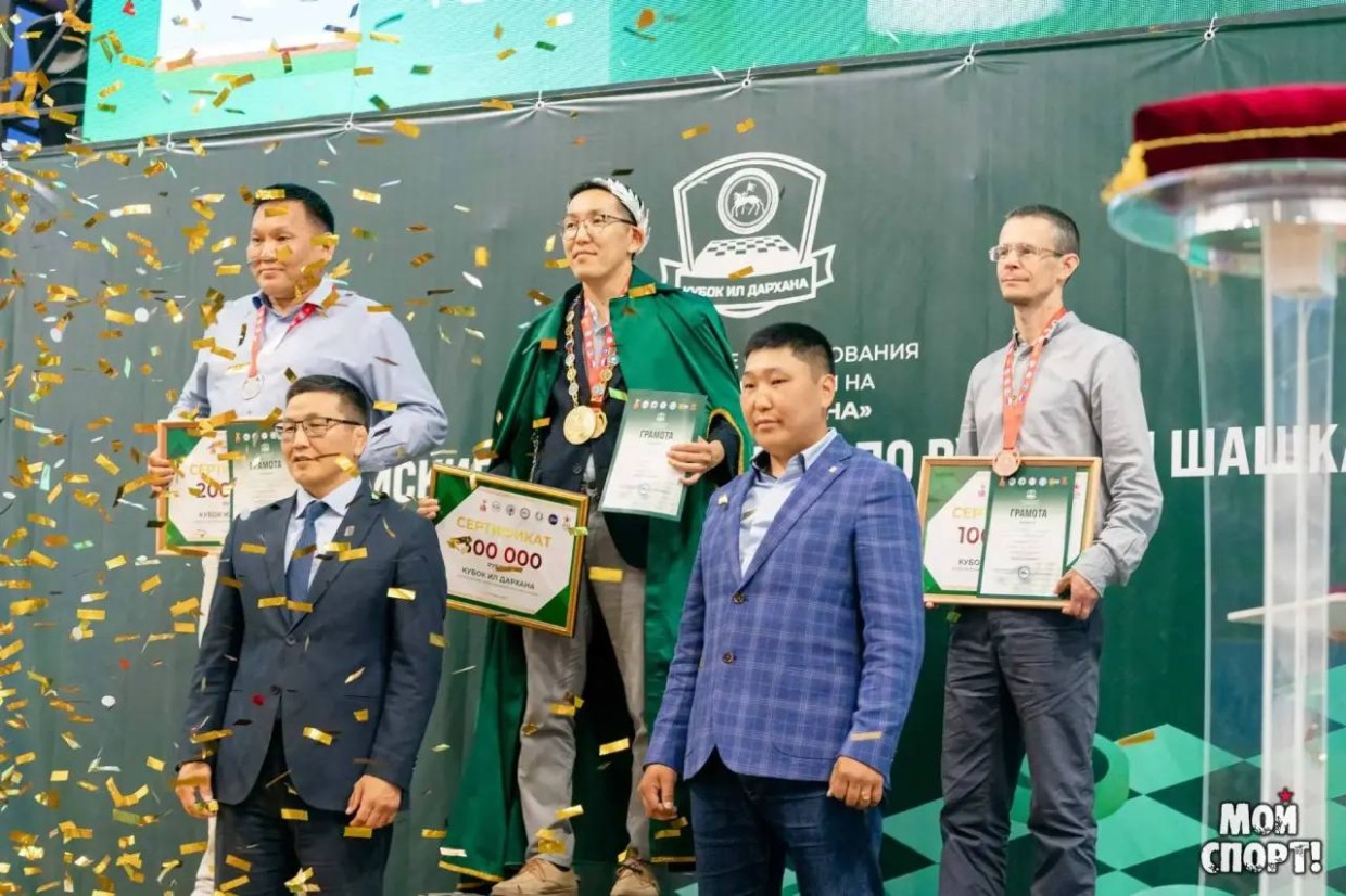 7 якутян вошли в ТОП - 20 шашистов мира