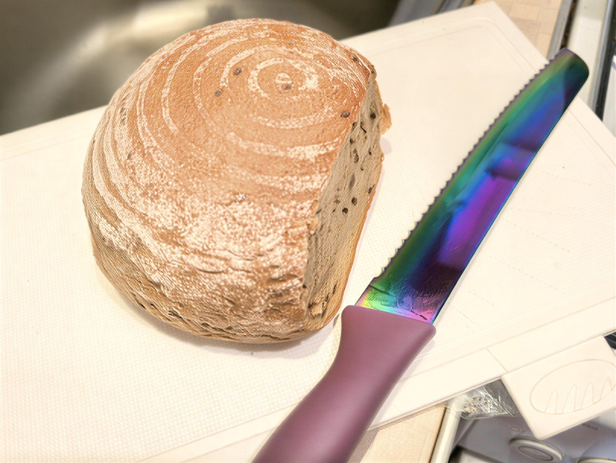 Секрет 92 лет: почему мой дед ел только вчерашний хлеб и избегал свежего молока