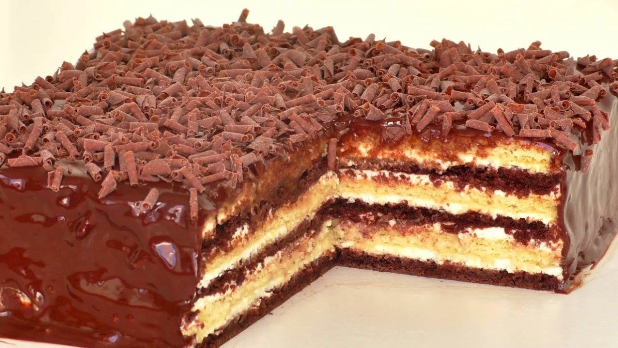 Тот самый рецепт из маминой тетрадки: готовим легендарный советский торт «Мишка» на сметане