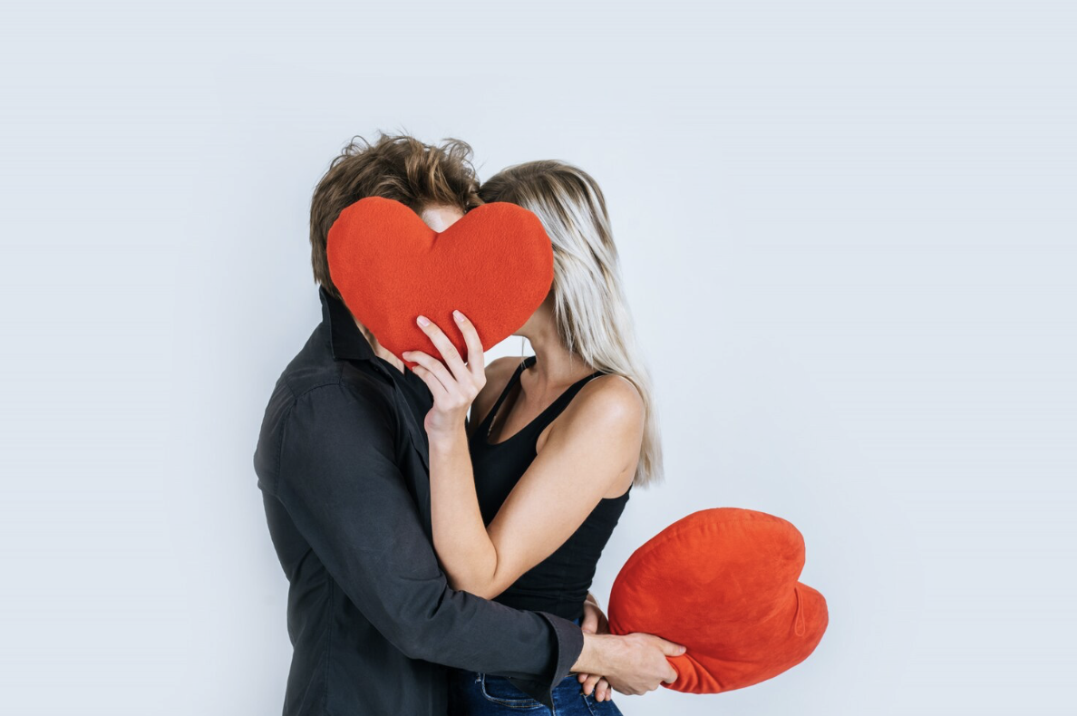 Любовь, какое чудесное чувство — у 1 знака Зодиака с сердцем все в порядке, весна в душе наступит в середине февраля