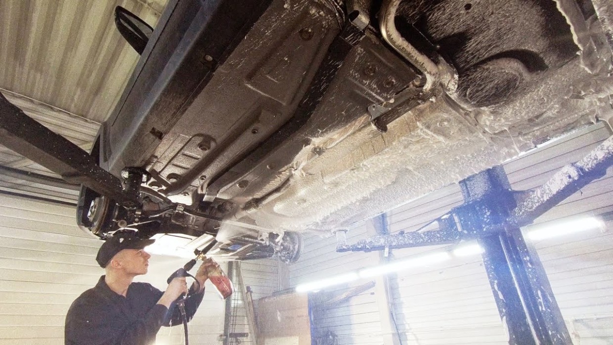 Перестраховаться или сэкономить: нужна ли антикоррозийная обработка кузова на новом автомобиле