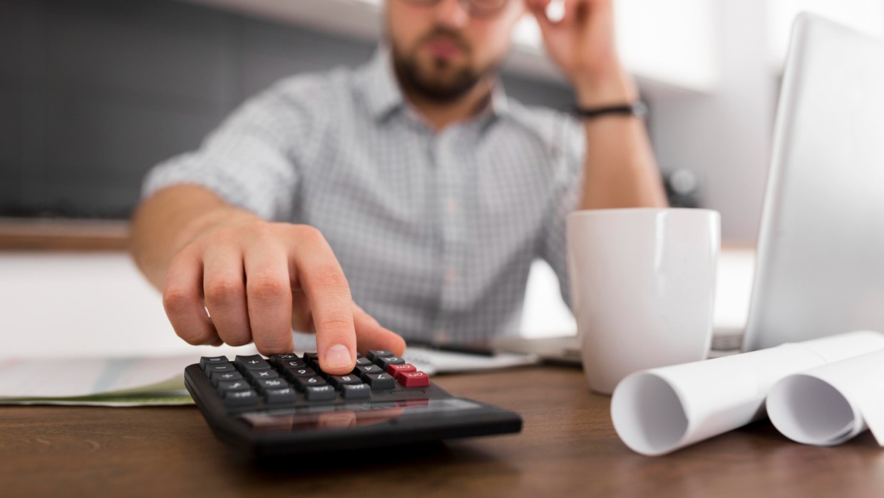 Заплатили вовремя — а долг появился: какие «подводные камни» скрывают новые правила оплаты ЖКХ