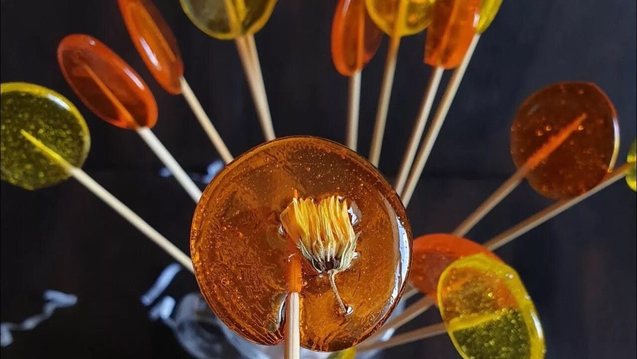 Только сок и сахар — и никакой химии: как я готовлю домашние леденцы из цитрусов