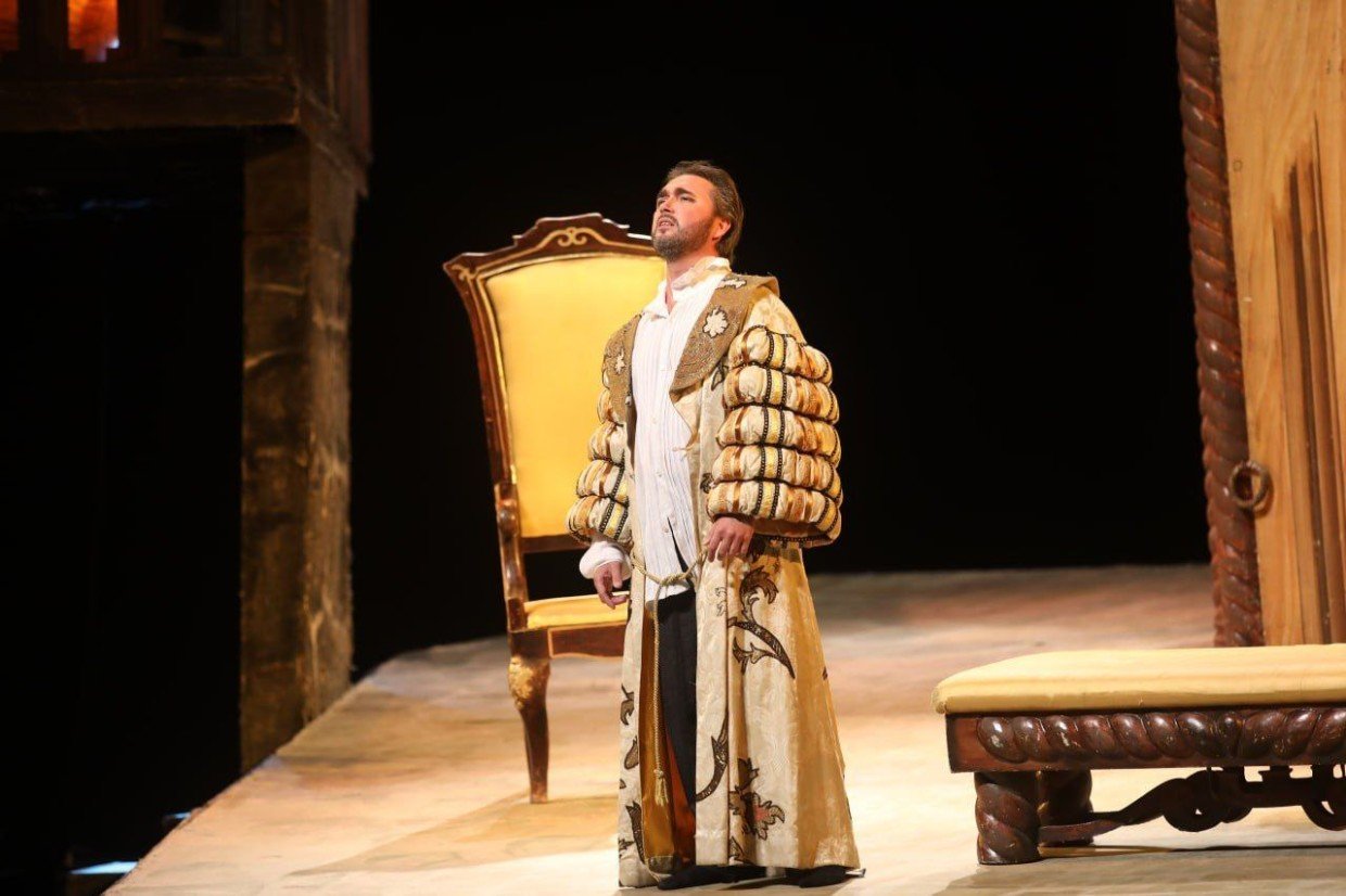 Алексей Татаринцев: Главное, чтоб не пришлось петь кверх ногами