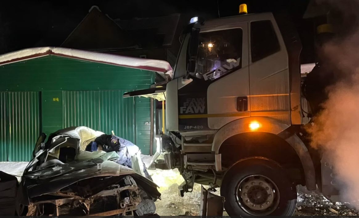 Пассажир погиб в тройном ДТП в Старой Табаге