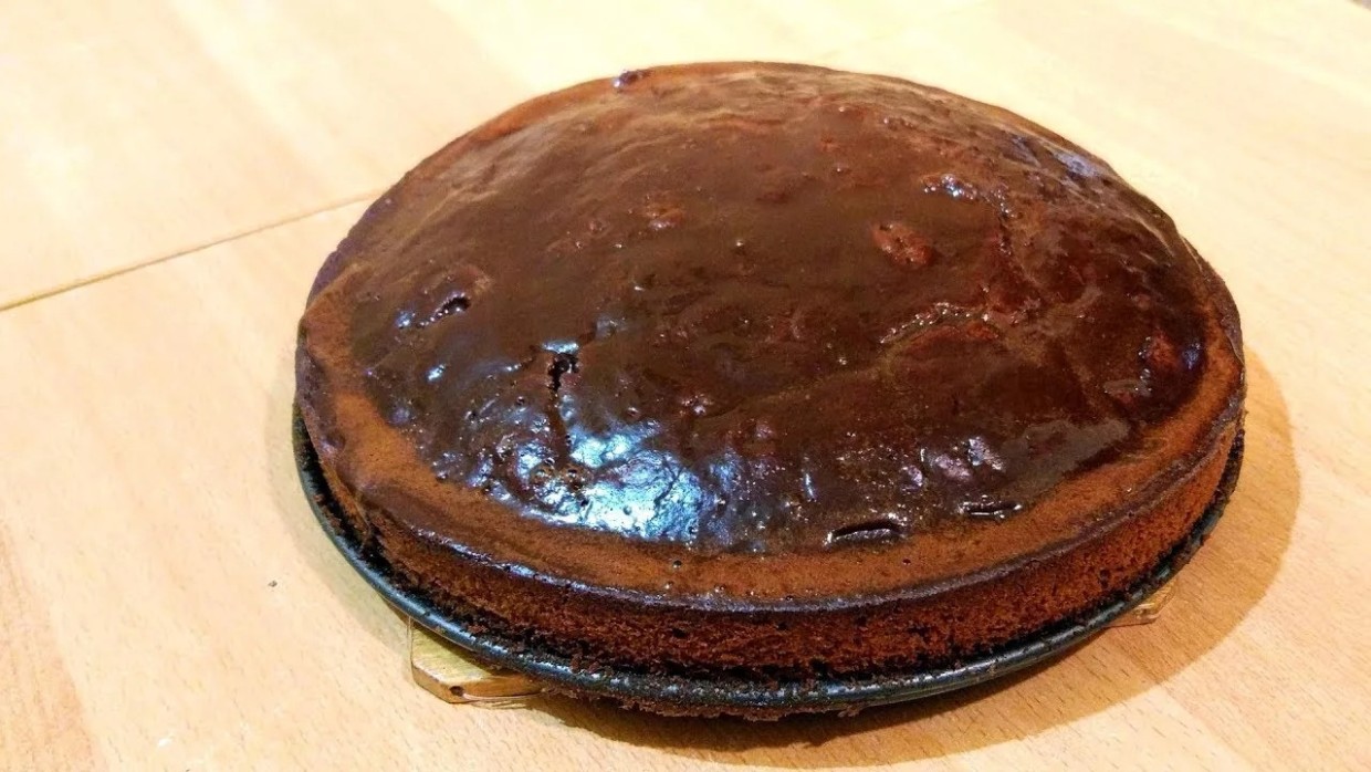 Вместо стакана — в тесто: пеку пышный пирог на обычной коле, когда разрыхлитель закончился