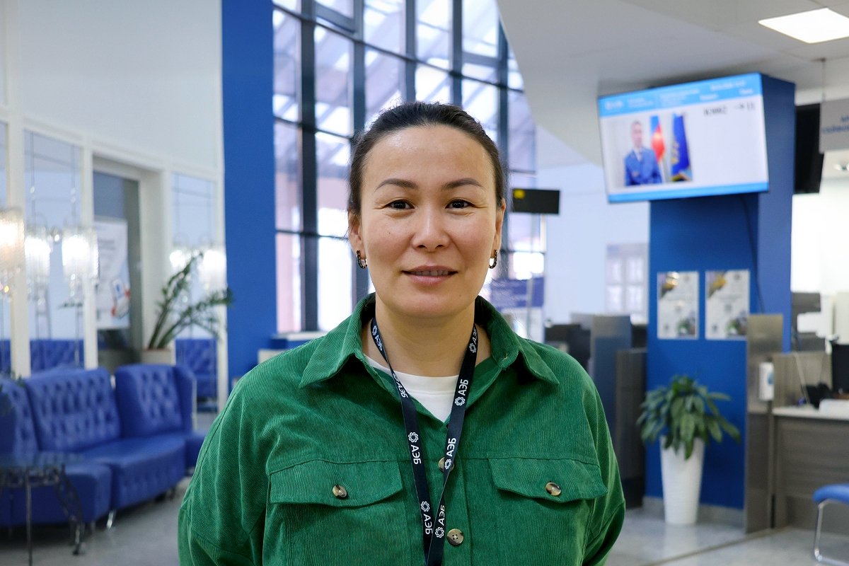 Сотрудница Алмазэргиэнбанка стала единственным сертифицированным экспертом по денежным знакам в Якутии