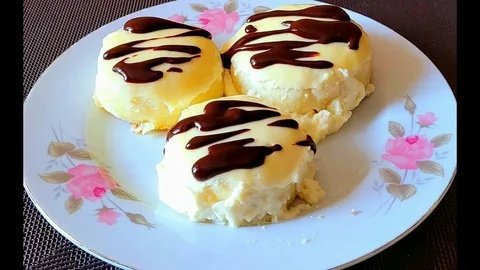 Забудьте про скучную яичницу: готовлю нежные творожники со «взбитым облаком» по совету диетолога