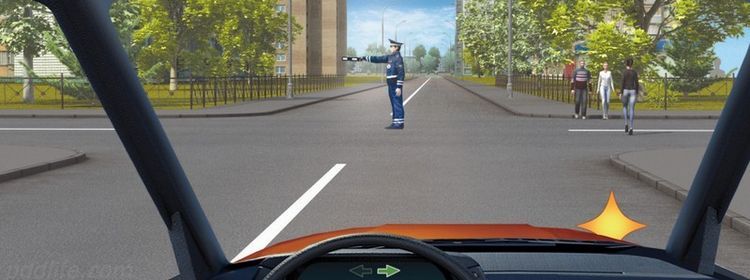 Перекрёсток с регулировщиком — это как шахматная доска с фигурами: с этюдом экзамена по ПДД не справились 33%