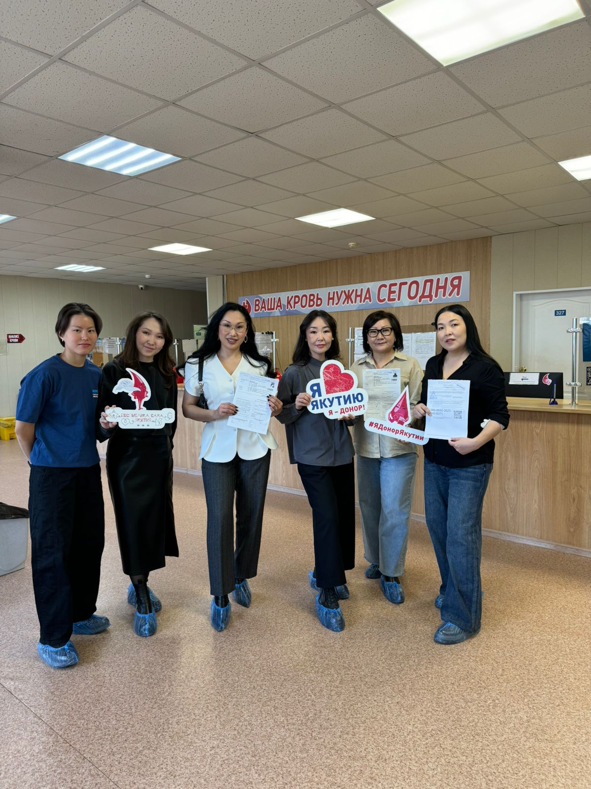 Сотрудники ювелирной сети «Золотник» поддержали Национальный день донора