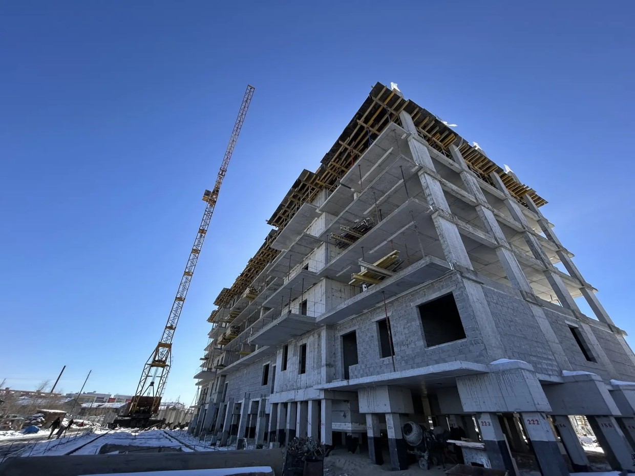 РИА продолжает строительство в аварийном "17 квартале"